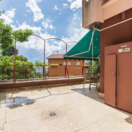 Апартаменты La Terrazza Брунате Экстерьер фото
