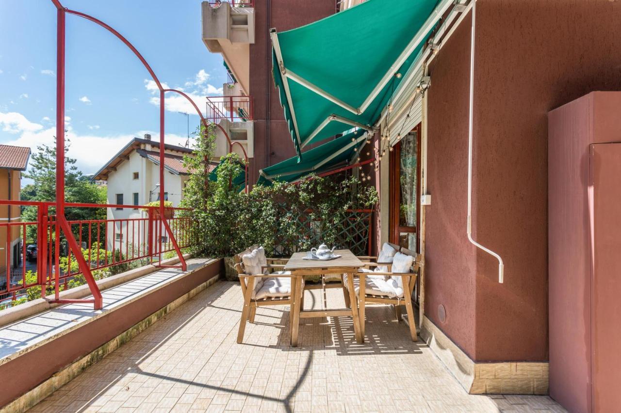 Апартаменты La Terrazza Брунате Экстерьер фото